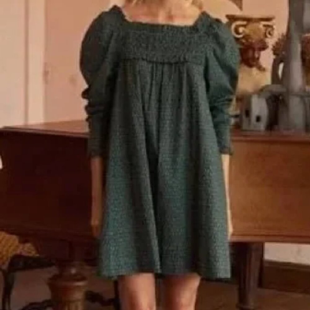 Doen Serene Dress in Evergreen Winter Ditsy Size M